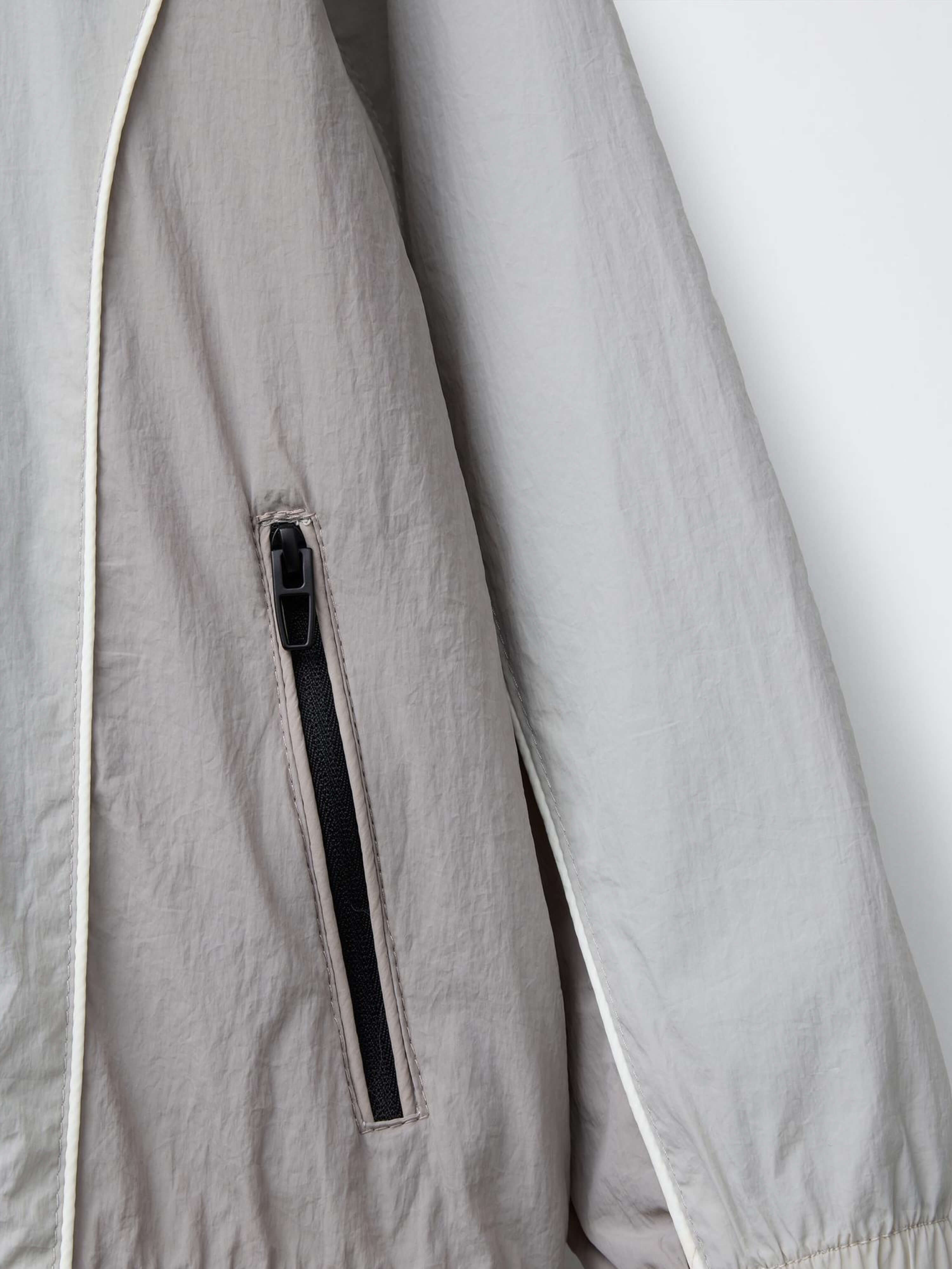 Light Jacket Grey