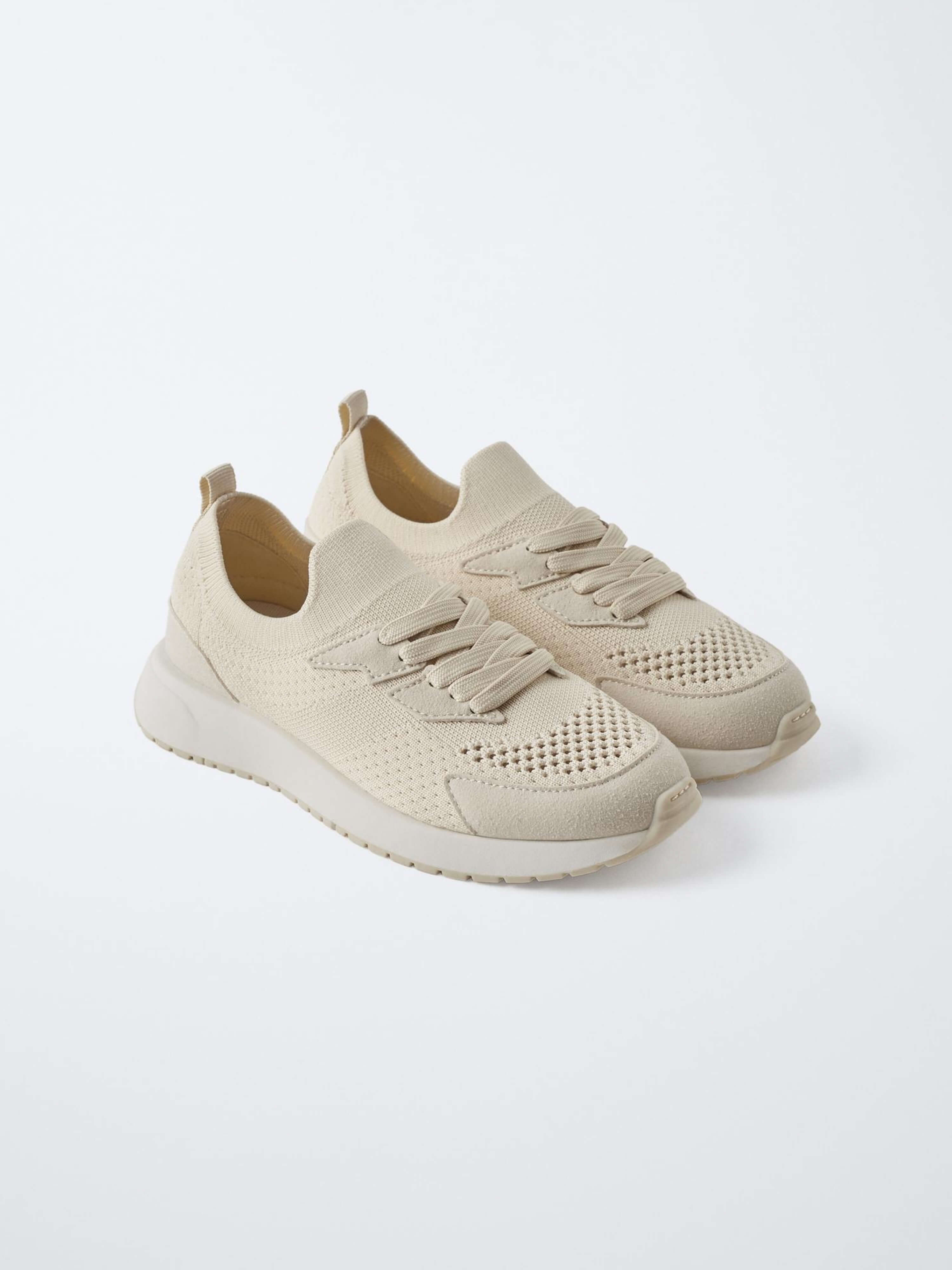 Velcro Sneaker